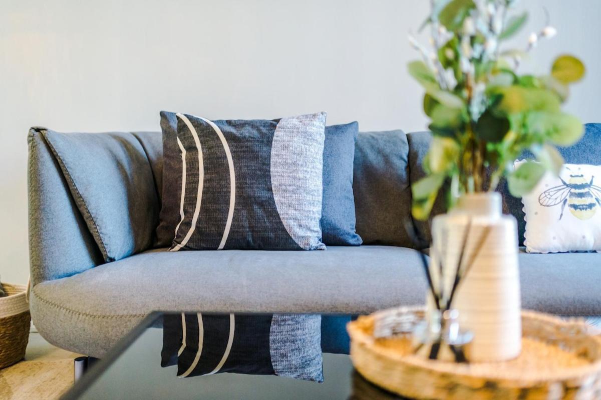 Modern House - - Etihad Stadium - Coop Live Stadium - Sleeps 6 - Free Parking * Manchester